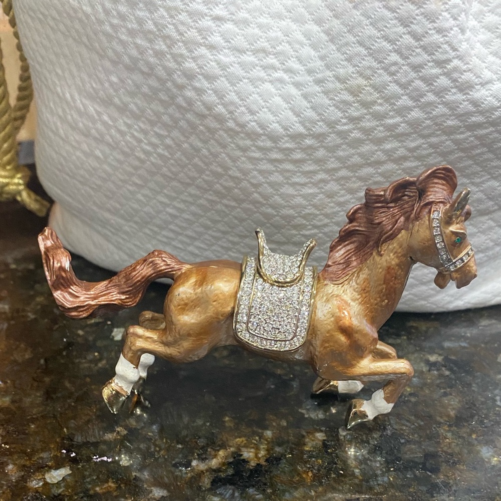 Vintage gold brass miniature horse /rhinestone